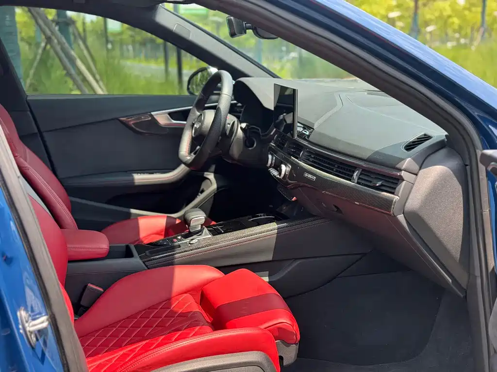 Audi S4 2025