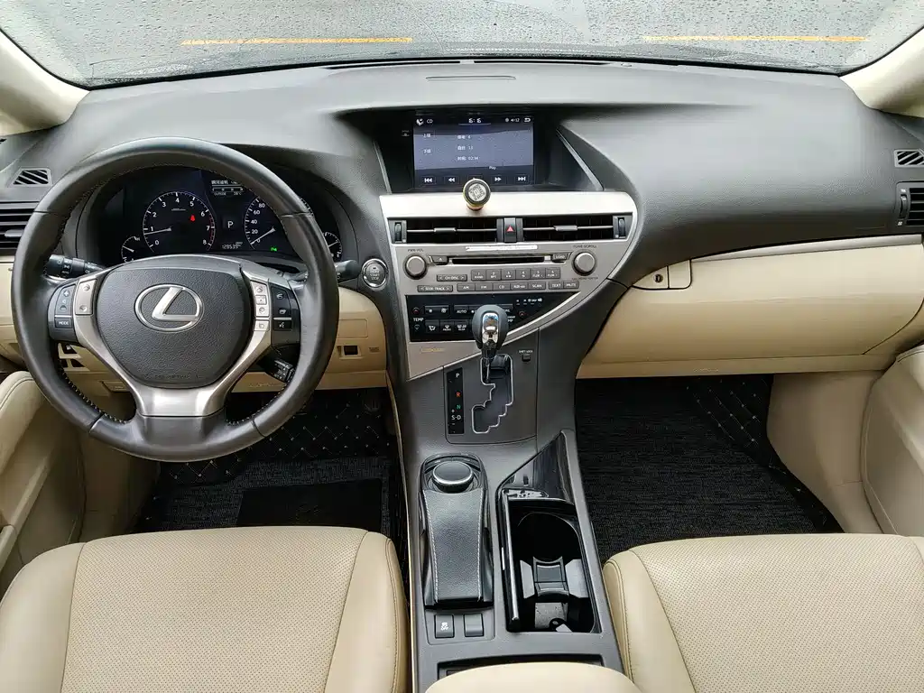 Lexus RX Classic 2013 — фото 12
