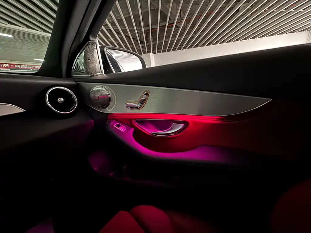 Mercedes-Benz C-Class 2019 — фото 25