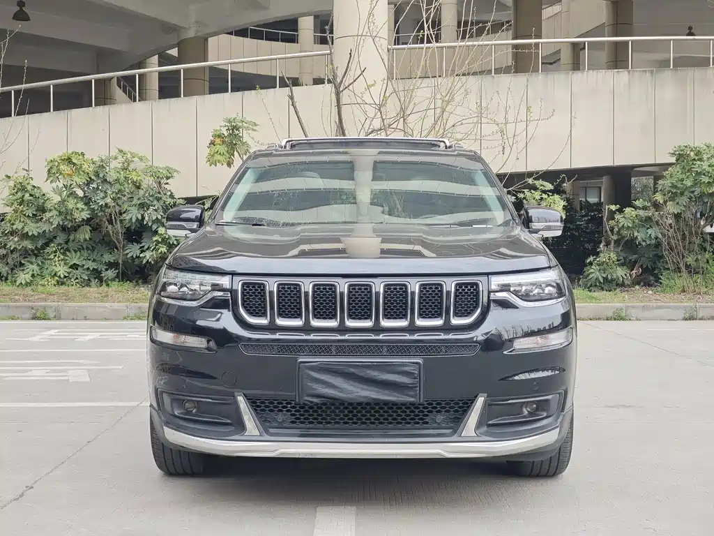 Jeep Commander 2019 — фото 2