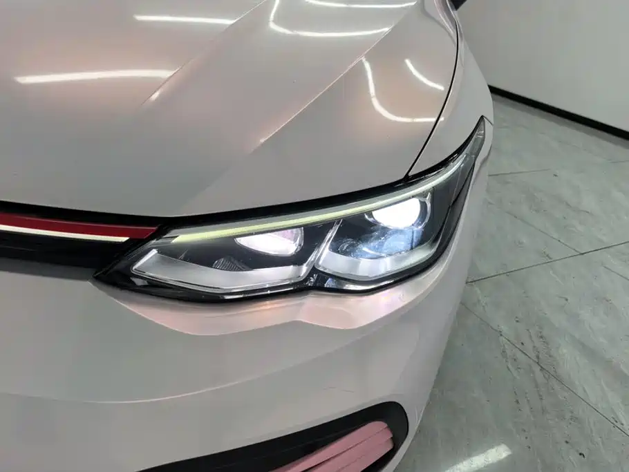 Volkswagen Golf 2023