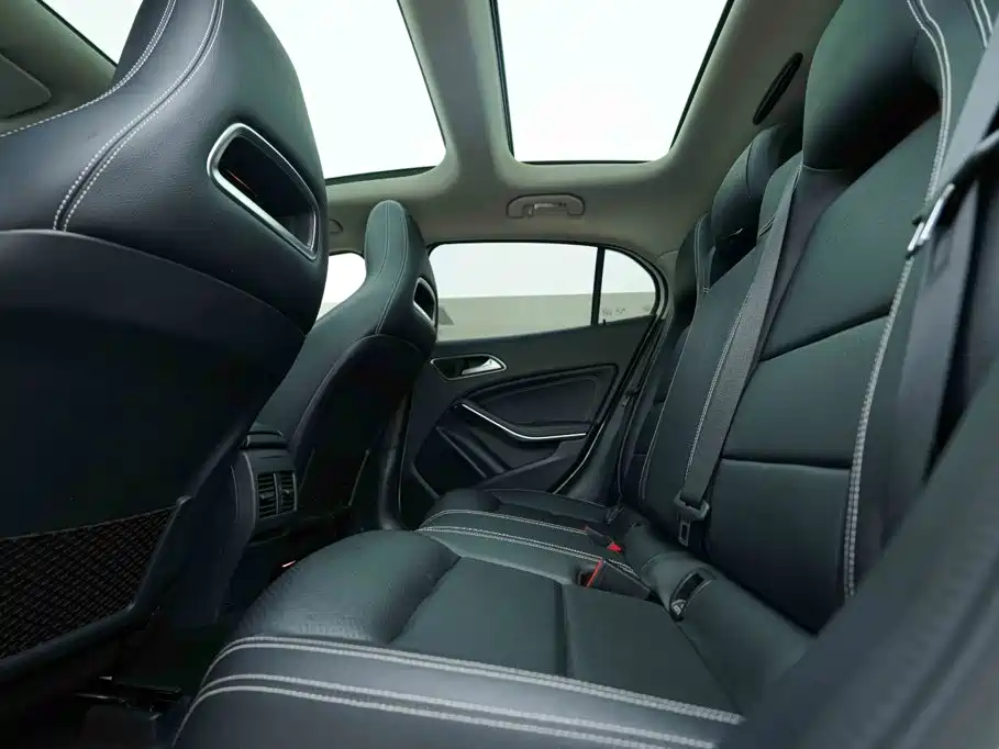Mercedes-Benz GLA 2019 — фото 21