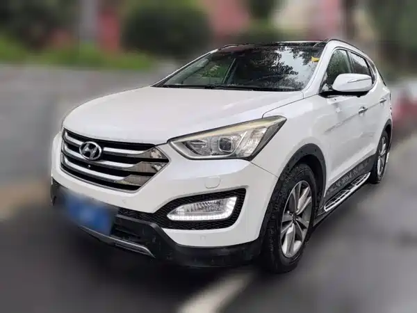 Hyundai Santa Fe 2015