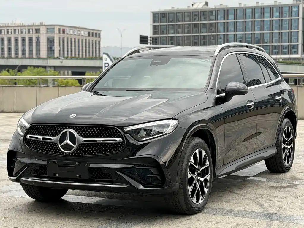 Mercedes-Benz GLC 2024 — фото 1