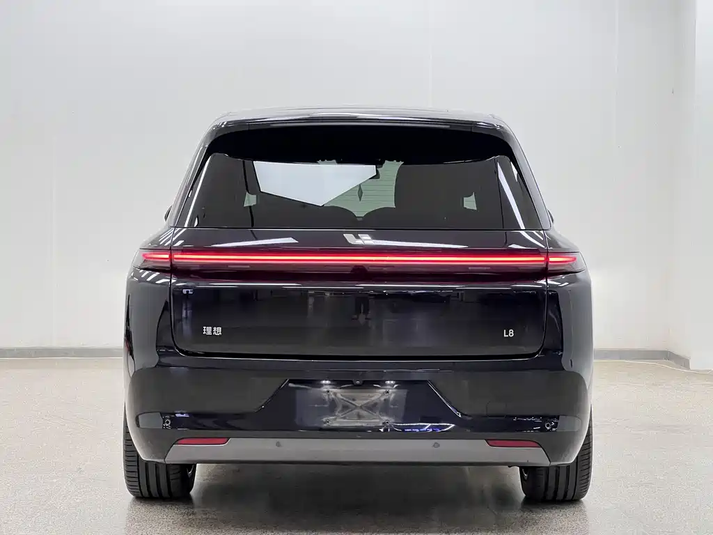 Li Auto Li L8 2023