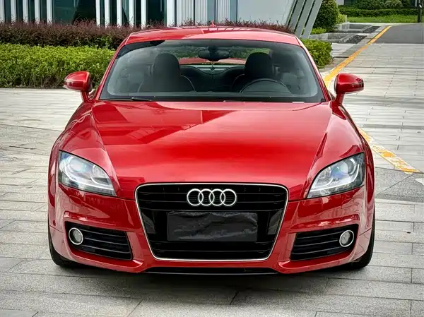 Audi TT 2011