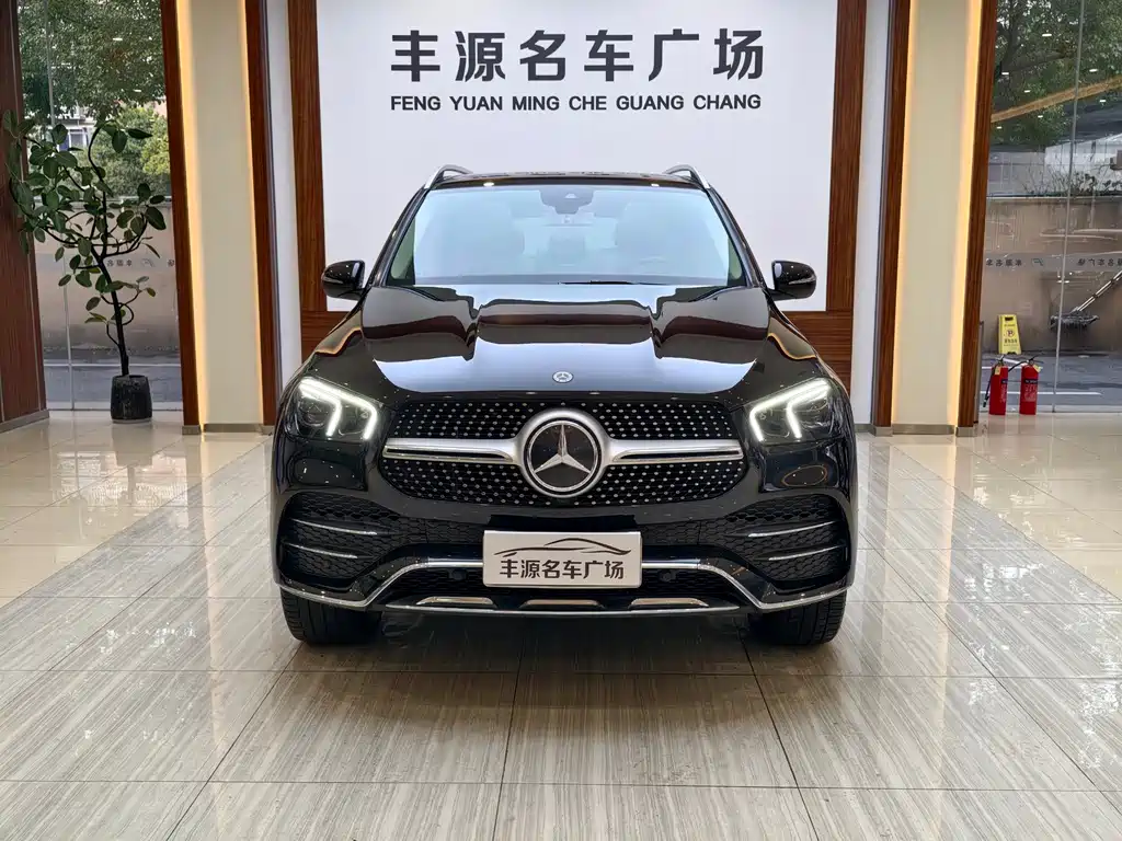 Mercedes-Benz GLE 2020 — фото 2