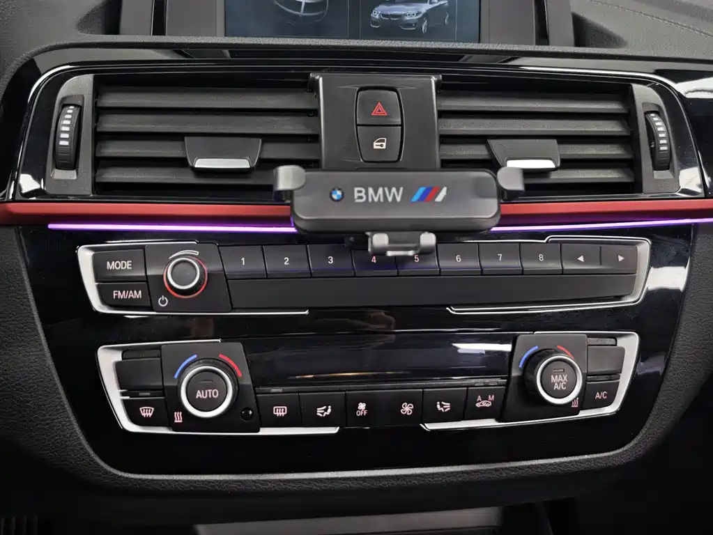 BMW 2 Series 2021 — фото 18