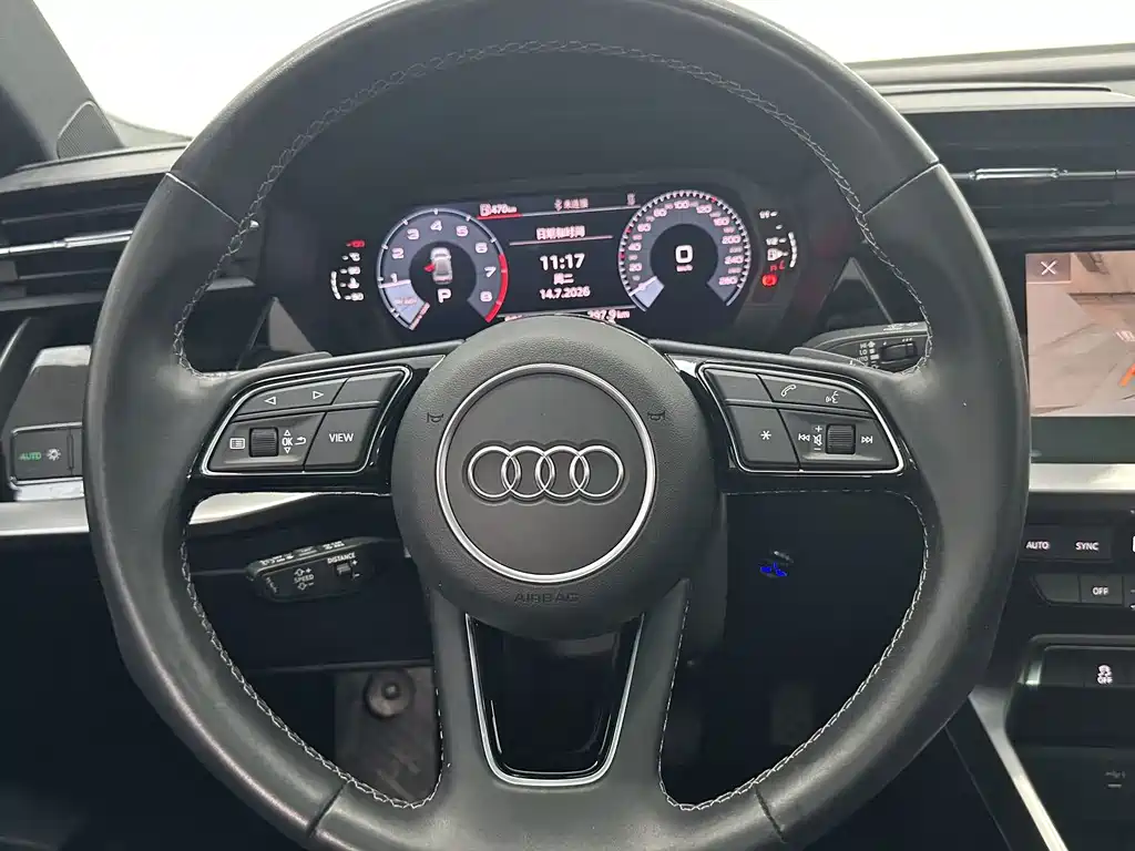 Audi A3 2023 — фото 12