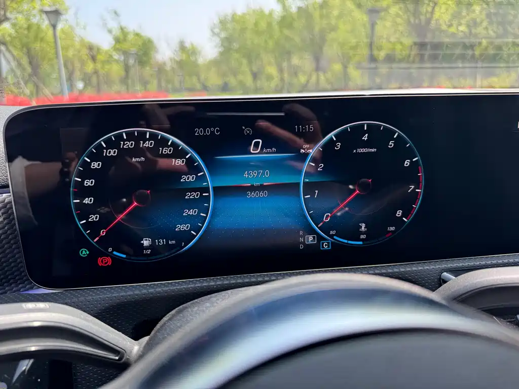 Mercedes-Benz A-Class 2023 — фото 10