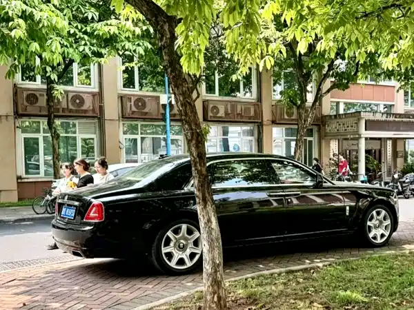 Rolls-Royce Ghost 2013