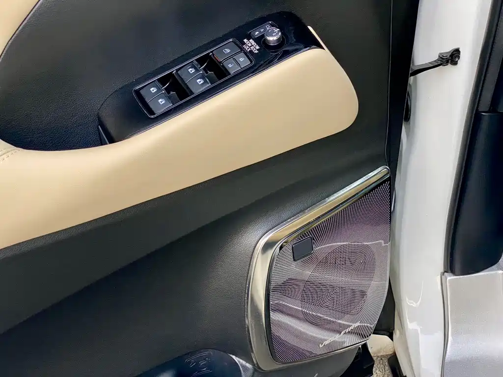 Toyota Vellfire 2020 — фото 12