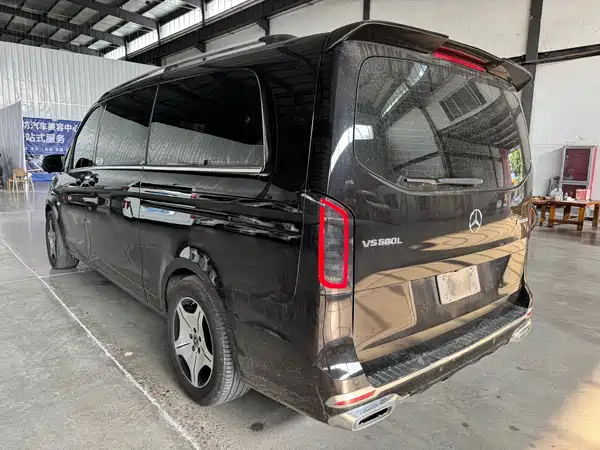 Mercedes-Benz Vito 2023