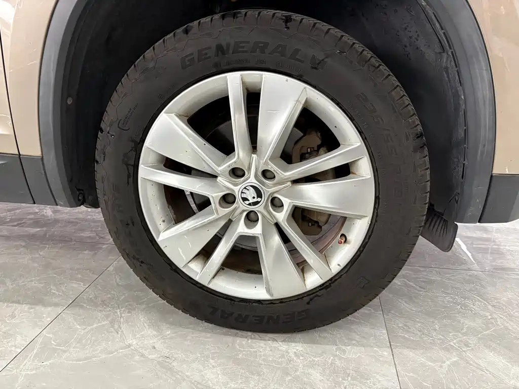 Skoda Kodiaq 2018 — фото 11