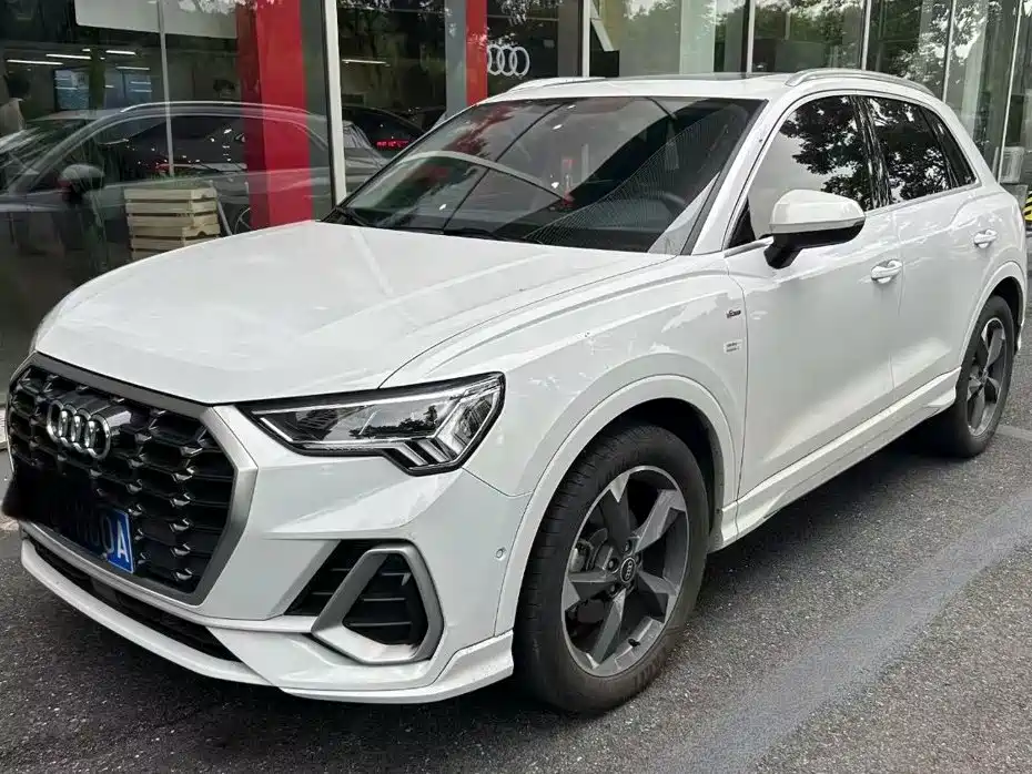 Audi Q3 2023