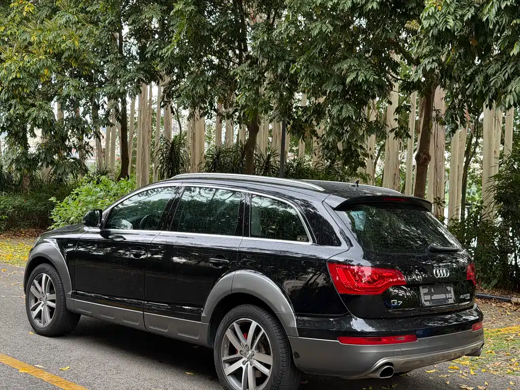 Audi Q7 2015 — фото 3