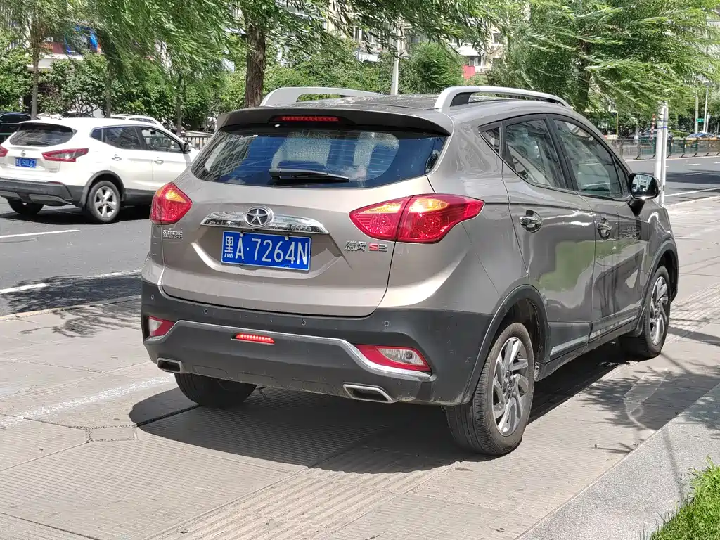 JAC Refine S3 2016