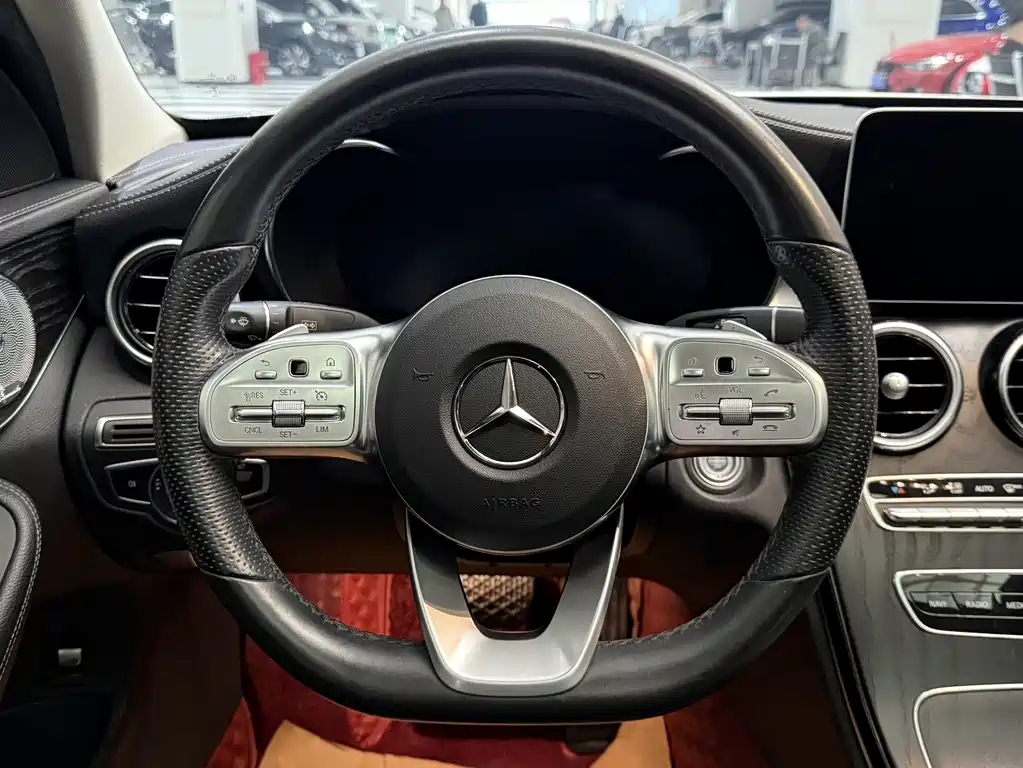 Mercedes-Benz C-Class 2021 — фото 12