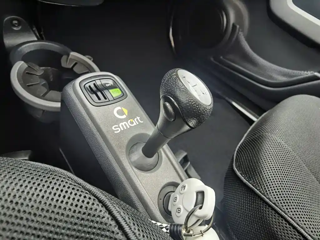 smart fortwo 2014 — фото 13