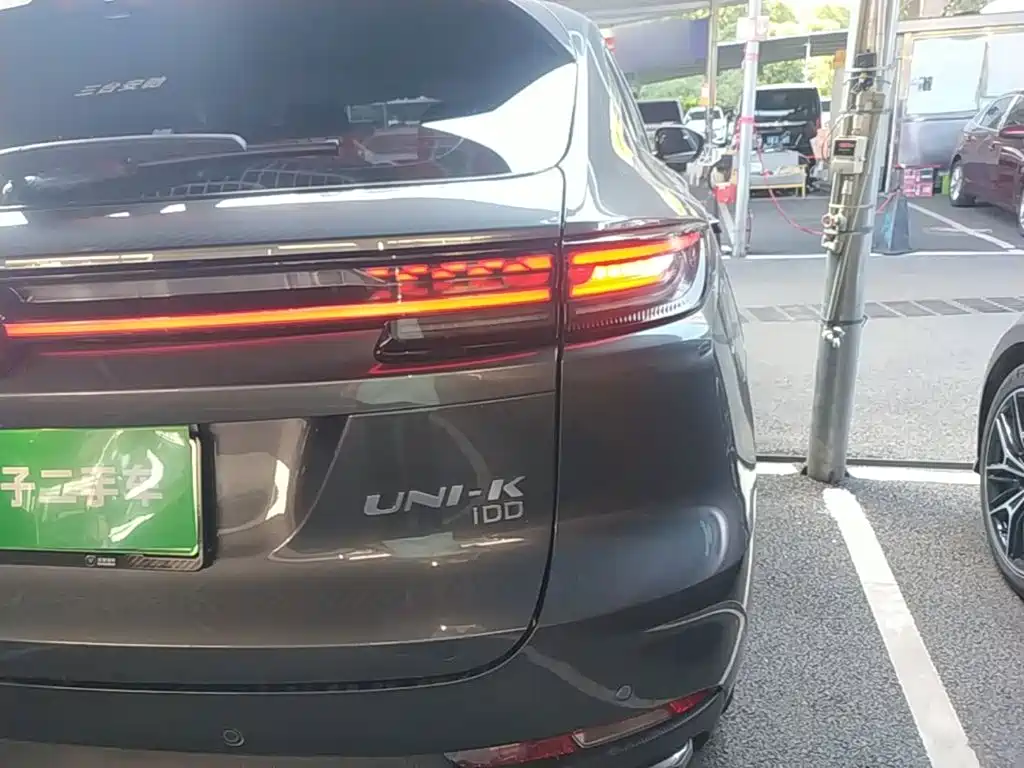 Changan UNI-K Smart Electronic Idd 2024 — фото 8
