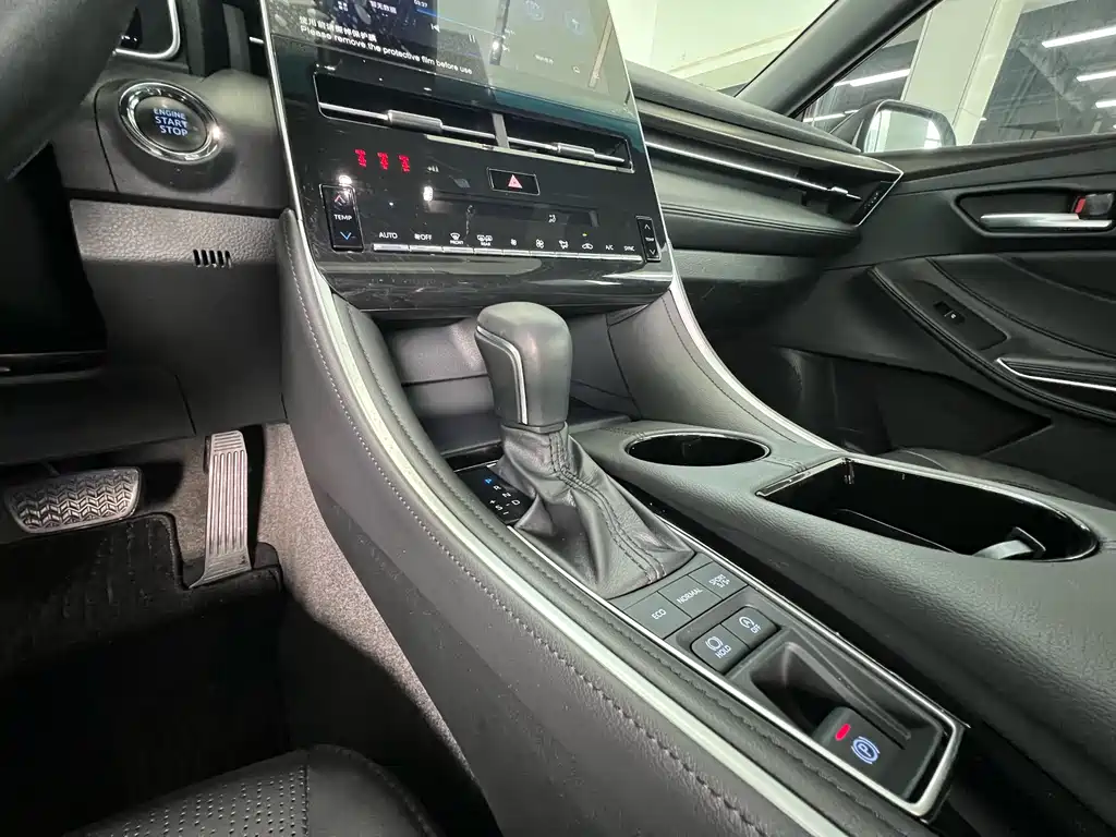 Toyota Avalon 2023 — фото 15