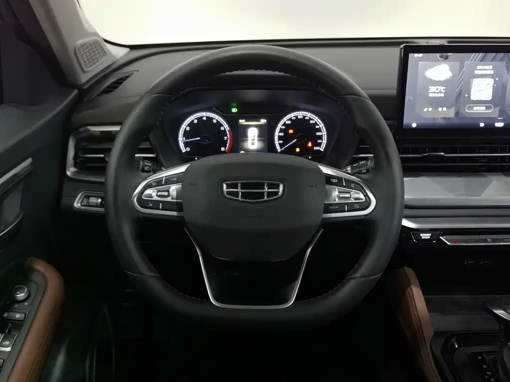 Geely Vision X6 2024 — фото 11