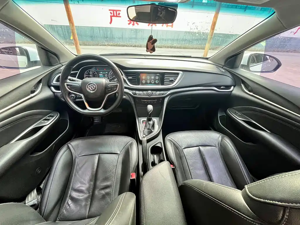 Buick Excelle 2016 — фото 12