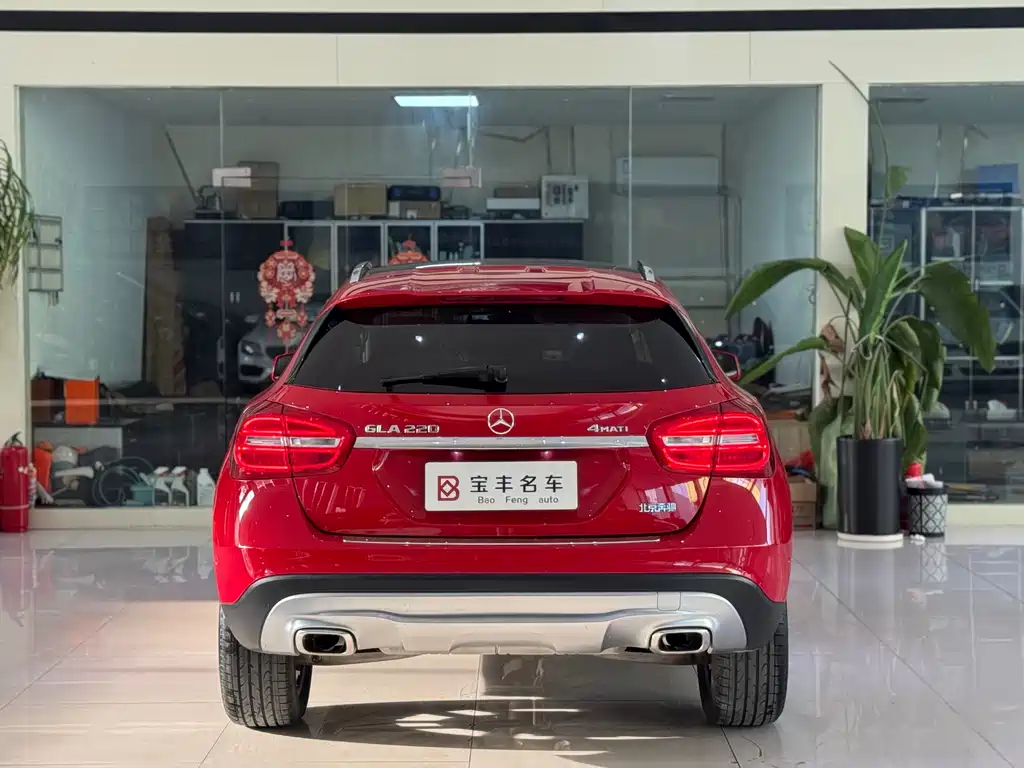 Mercedes-Benz GLA 2016 — фото 14