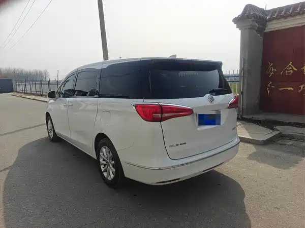 Buick GL8 2018
