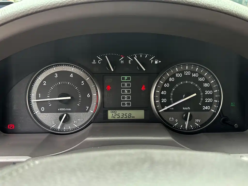 Toyota Land Cruiser 2019 — фото 15