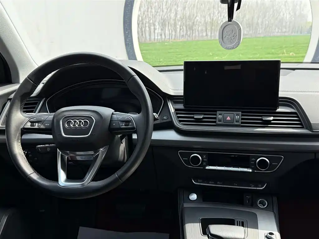 Audi Q5L 2022 — фото 34