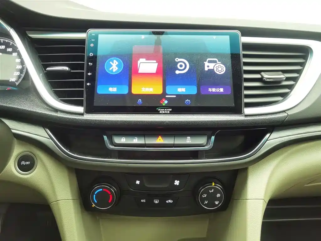 Buick Excelle 2019 — фото 12