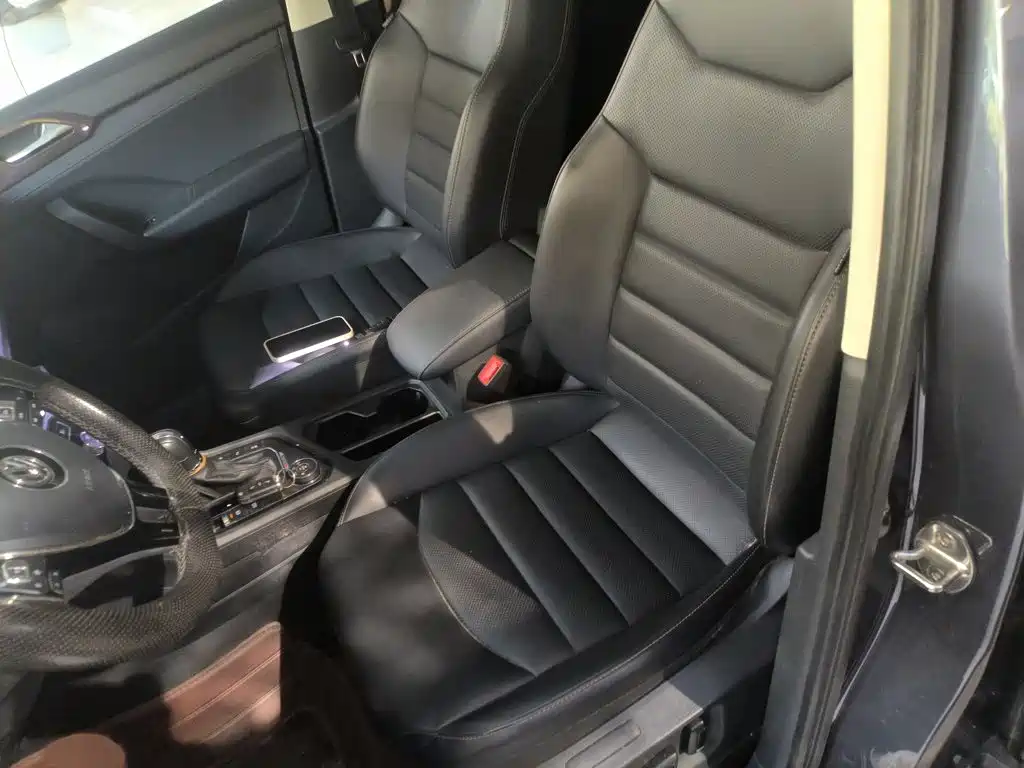 Volkswagen Tharu 2020