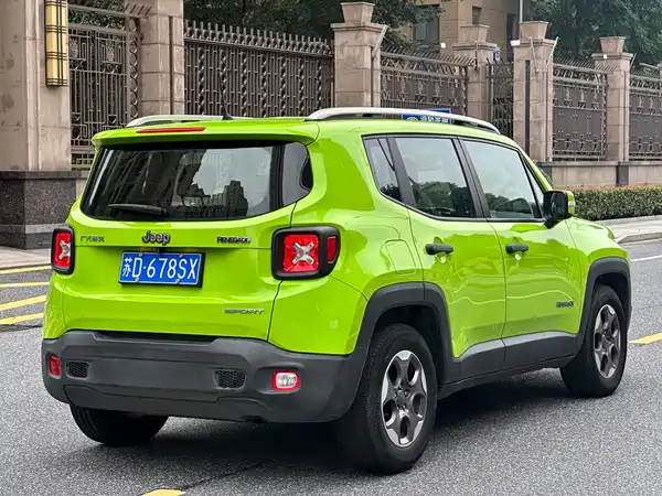 Jeep Freeman 2017