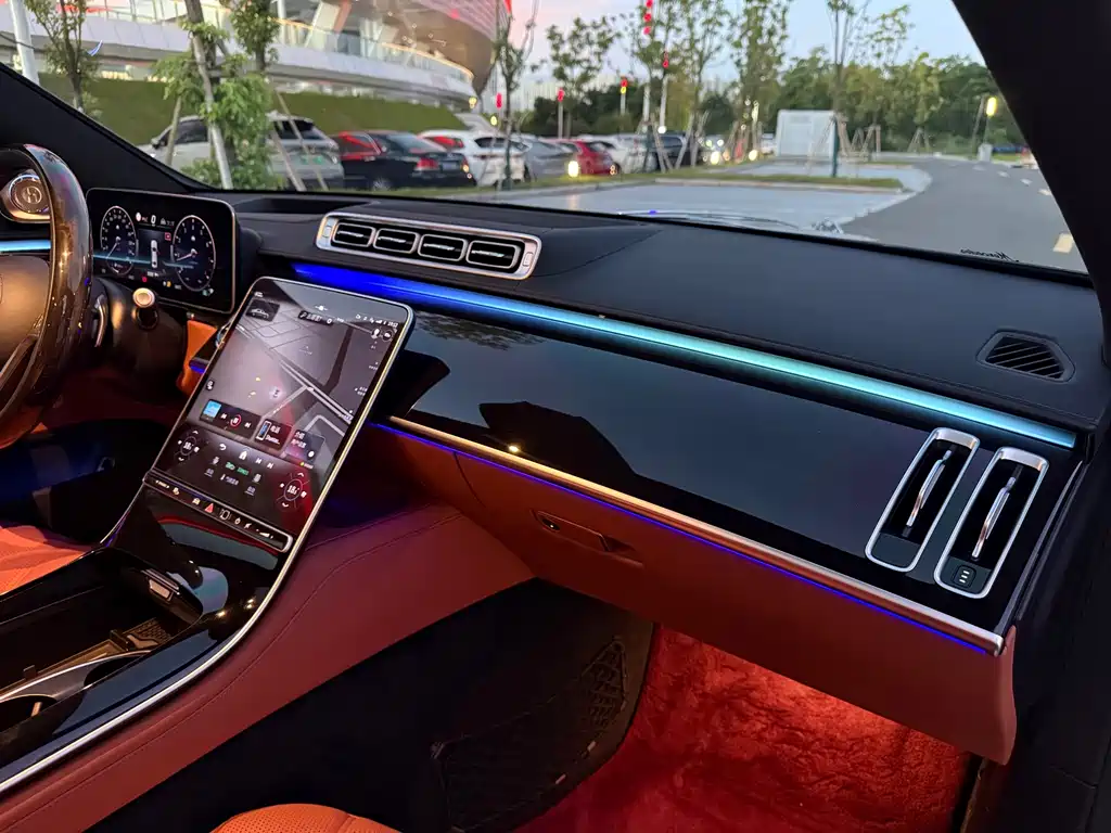 Mercedes-Benz Maybach S-Class 2023 — фото 20
