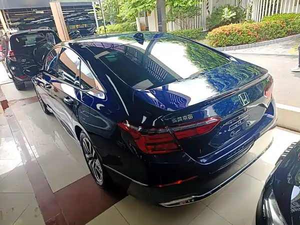 Honda Inspire 2021