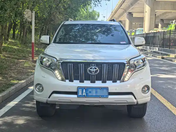Toyota Prado 2016