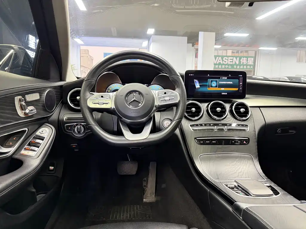 Mercedes-Benz C-Class 2020 — фото 7
