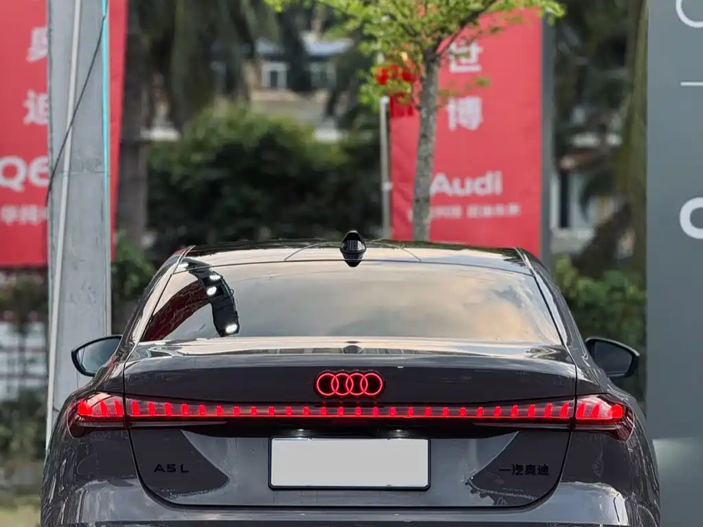 Audi A5L 2025 — фото 16