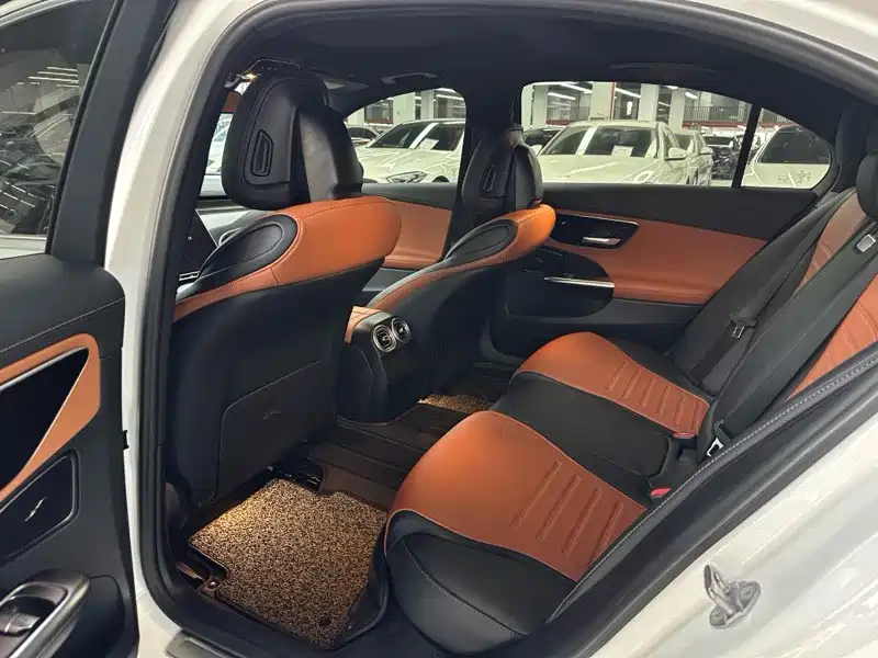 Mercedes-Benz C-Class 2022