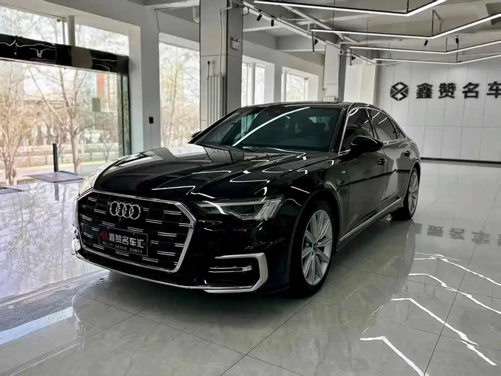 Audi A6L 2024 — фото 1