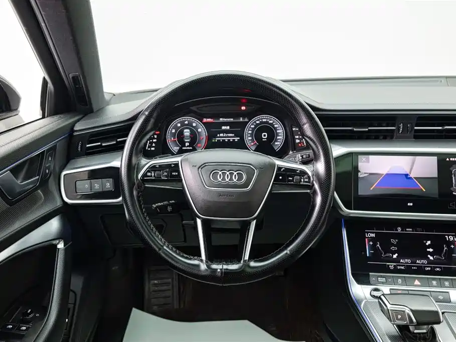 Audi A6L 2022 — фото 18