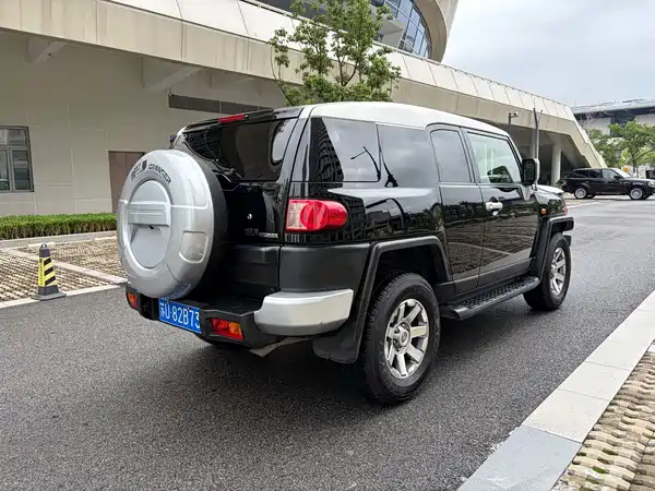 Toyota FJ Cruiser 2014