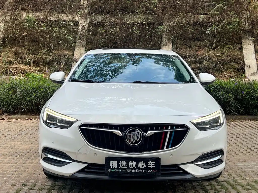 Buick Regal 2020 — фото 2
