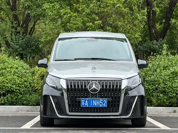 Mercedes-Benz Vito 2024