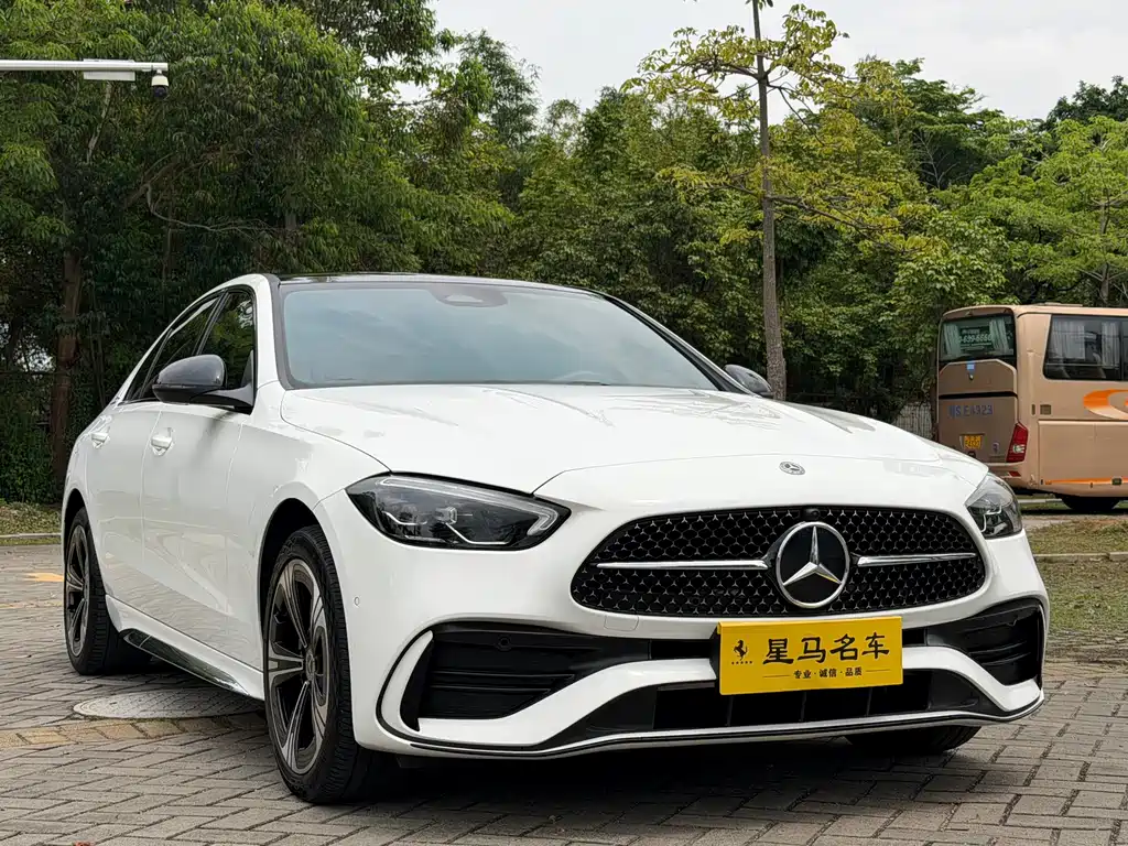 Mercedes-Benz C-Class 2022 — фото 3