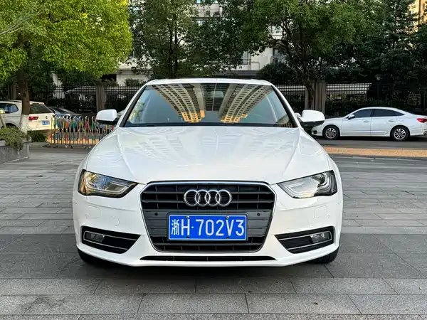 Audi A4L 2013