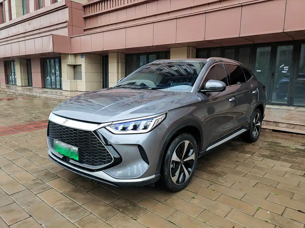 BYD Song PLUS New Energy 2022 — фото 1