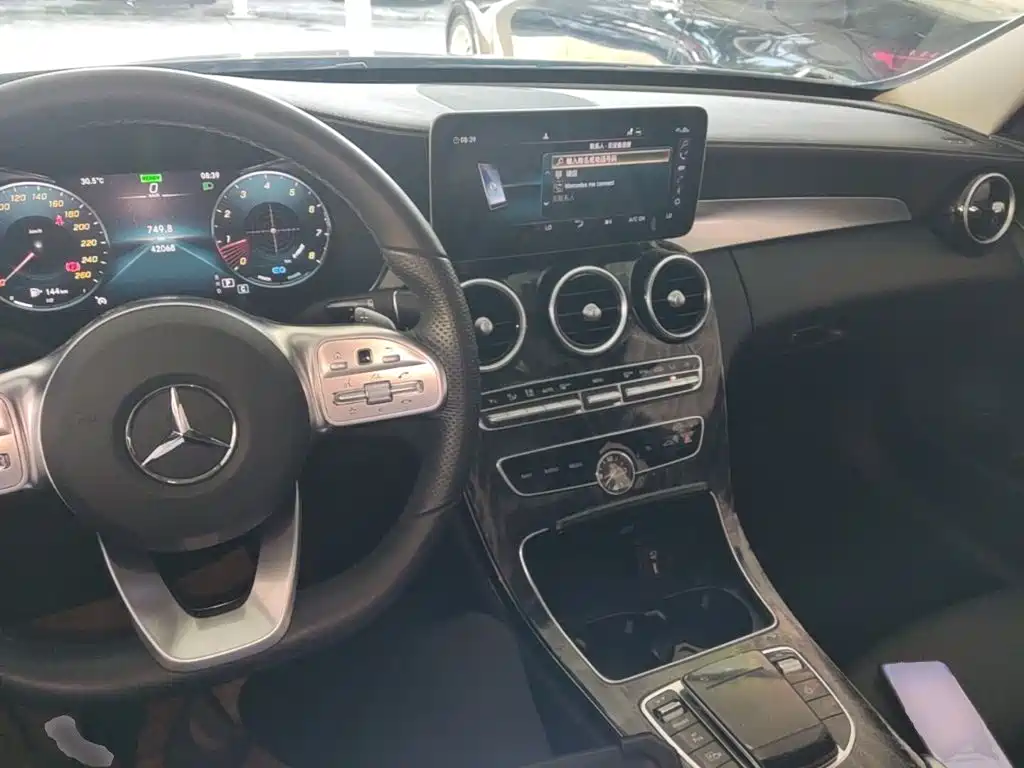 Mercedes-Benz C-Class 2021 — фото 10
