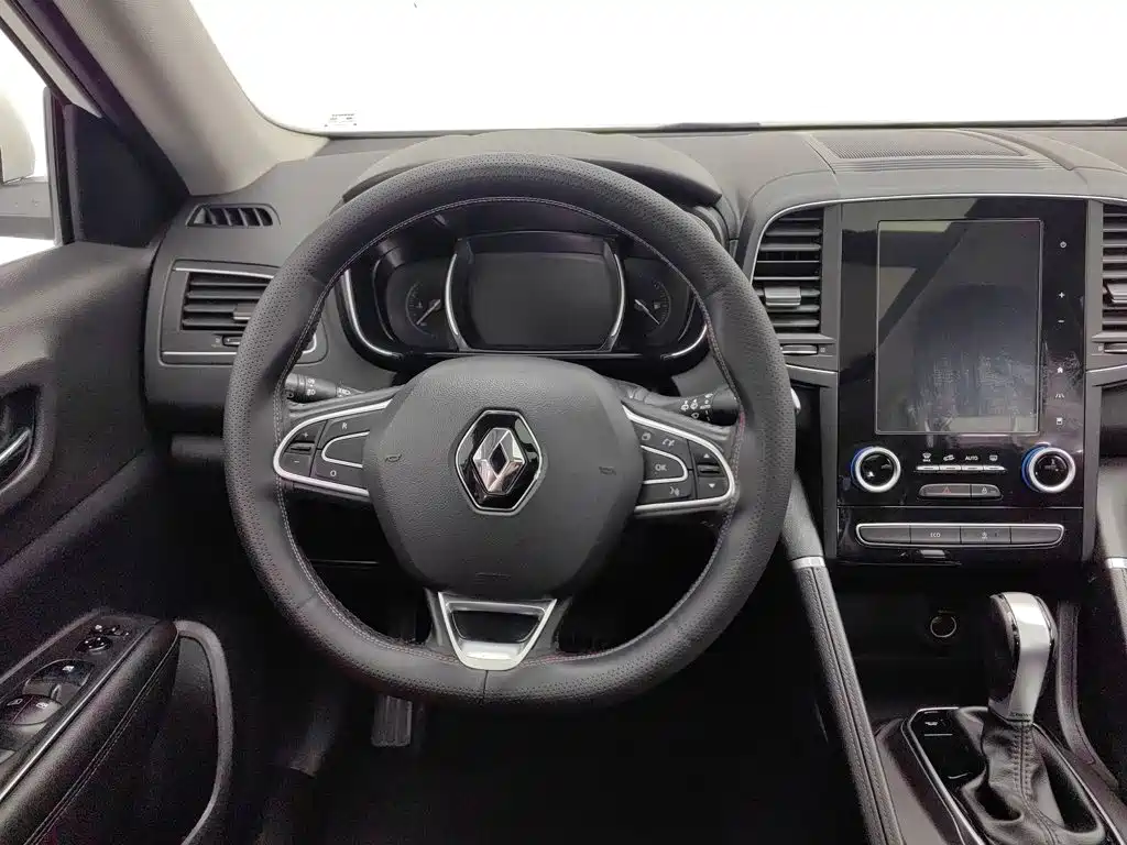 Renault Koleos 2017 — фото 11